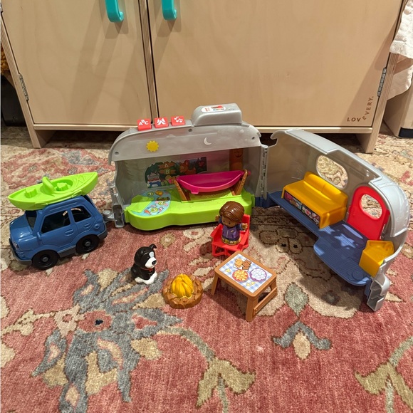 Adventure Playset with Blue Car and Silver Camper - Picture 2 of 2